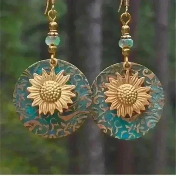 New Sunflower Dangle Earrings: Bohemian Gold-Tone Sunflower Accents - Picture 4 of 4